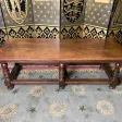 Table basse en acajou style Louis XIII