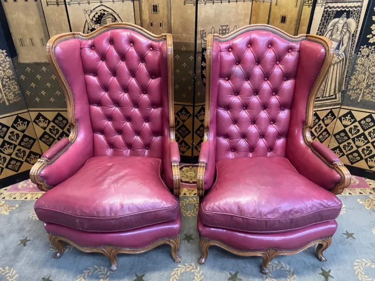 PAAR LEDERSESSEL IM LOUIS XV-STIL