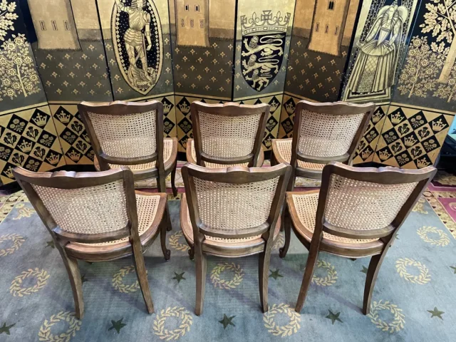 Suite de 6 chaises de style Louis XV en cannage