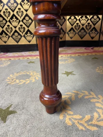 MAHOGANY COFFEE TABLE