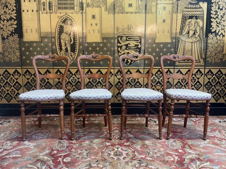 LOUIS PHILIPPE STIJLSTOELEN