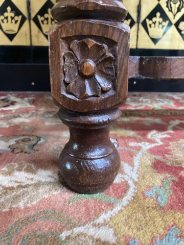OAK OCCASIONAL TABLE