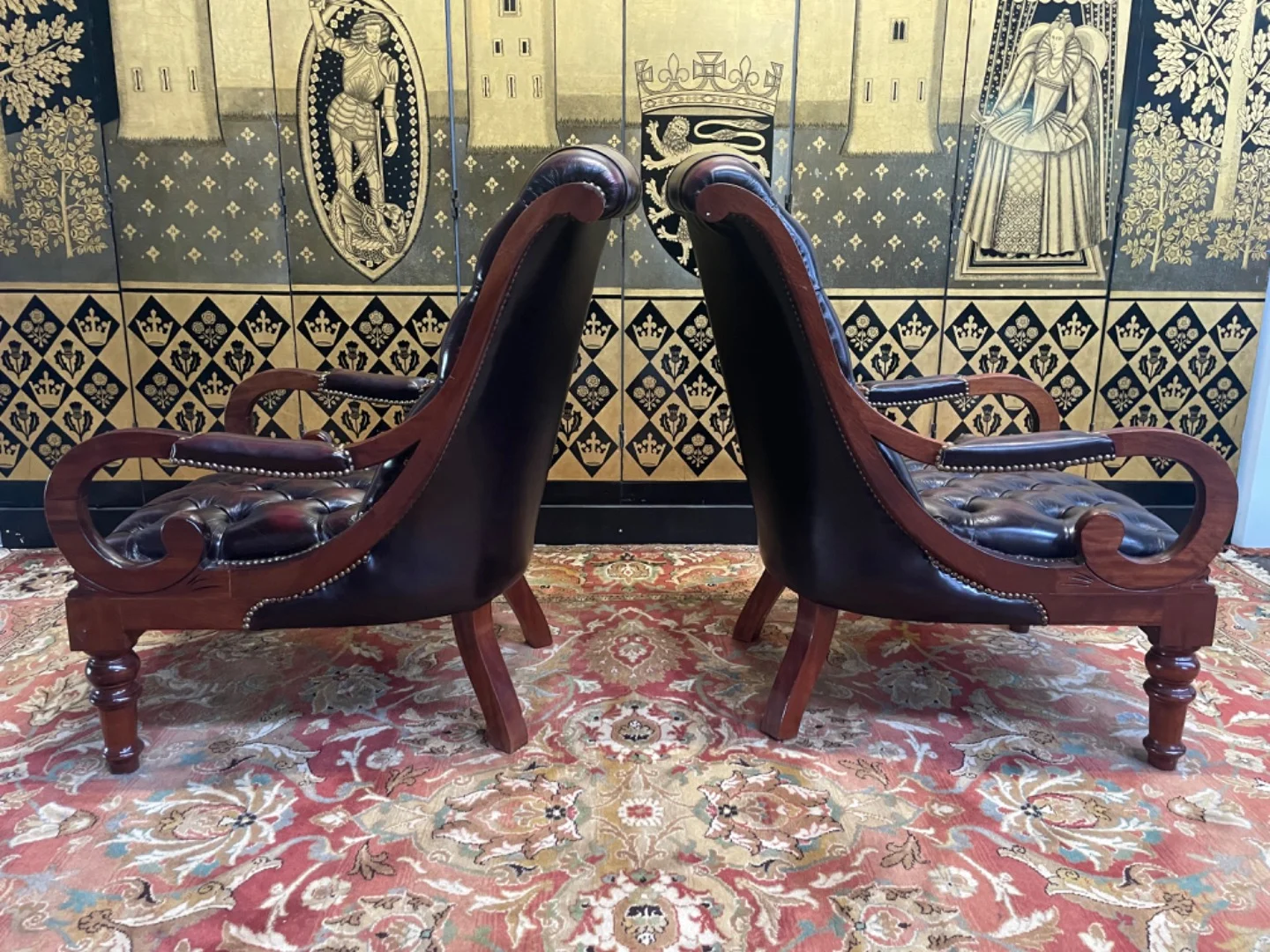 PAIR OF LEATHER ARMCHAIRS