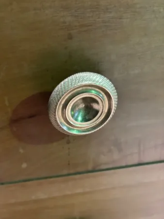 Commode époque empire en noyer blond
