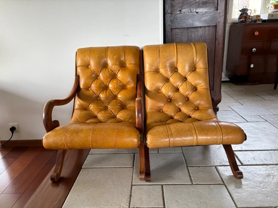 Chesterfield 2 assises en cuir