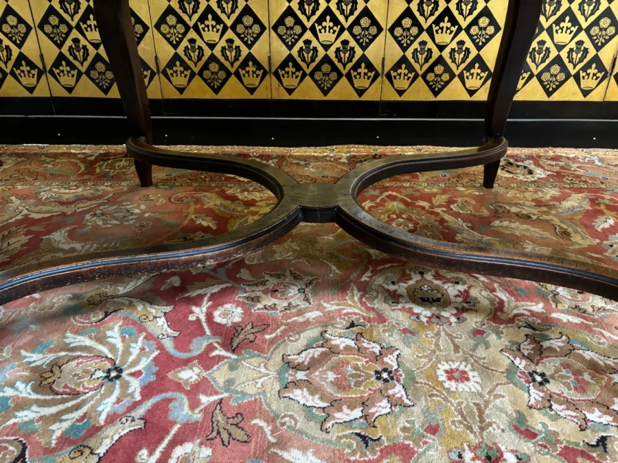 TAVOLO IN STILE REGENCY FRANCESE