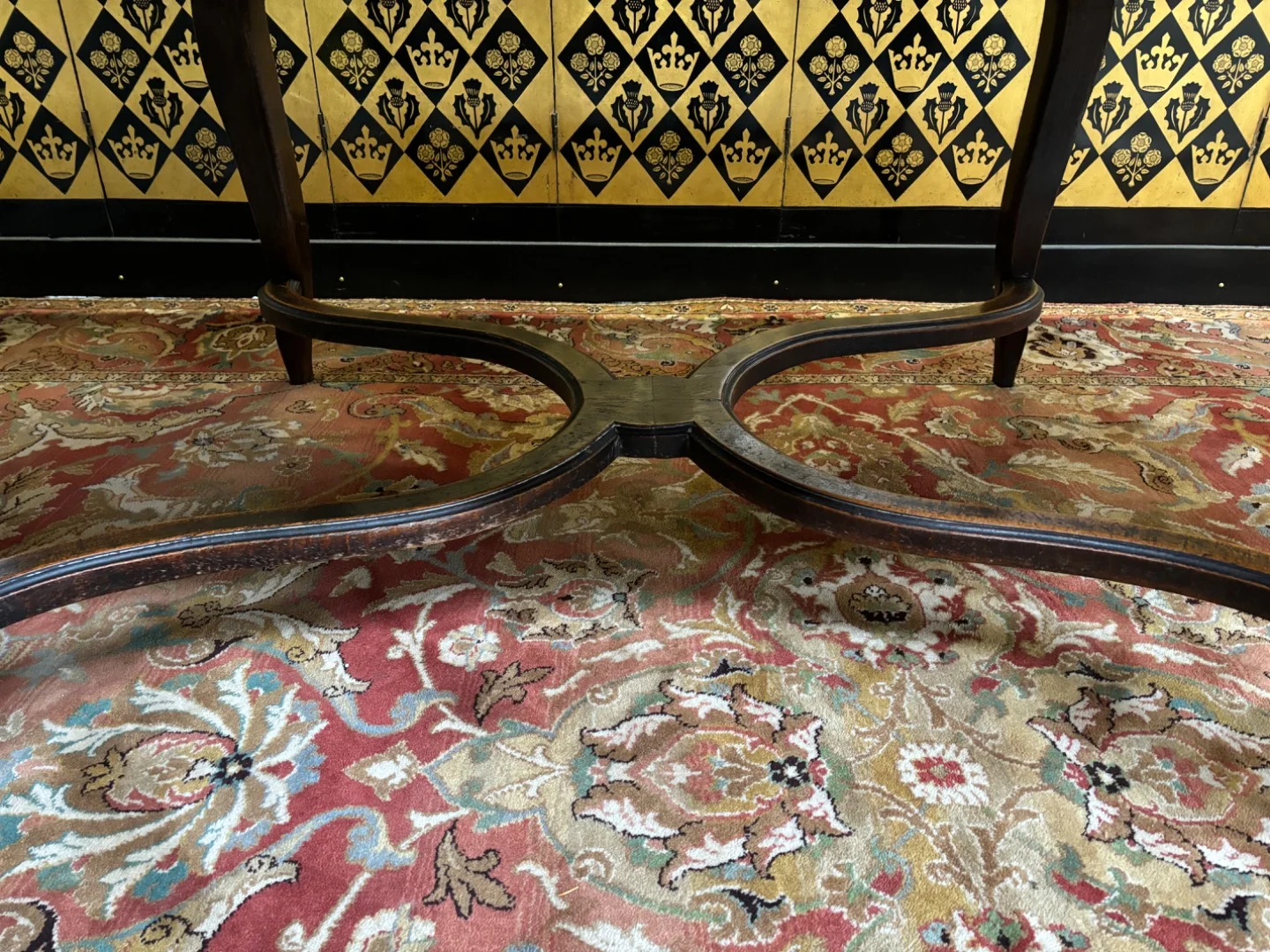 MESA ESTILO REGENCIA FRANCESA