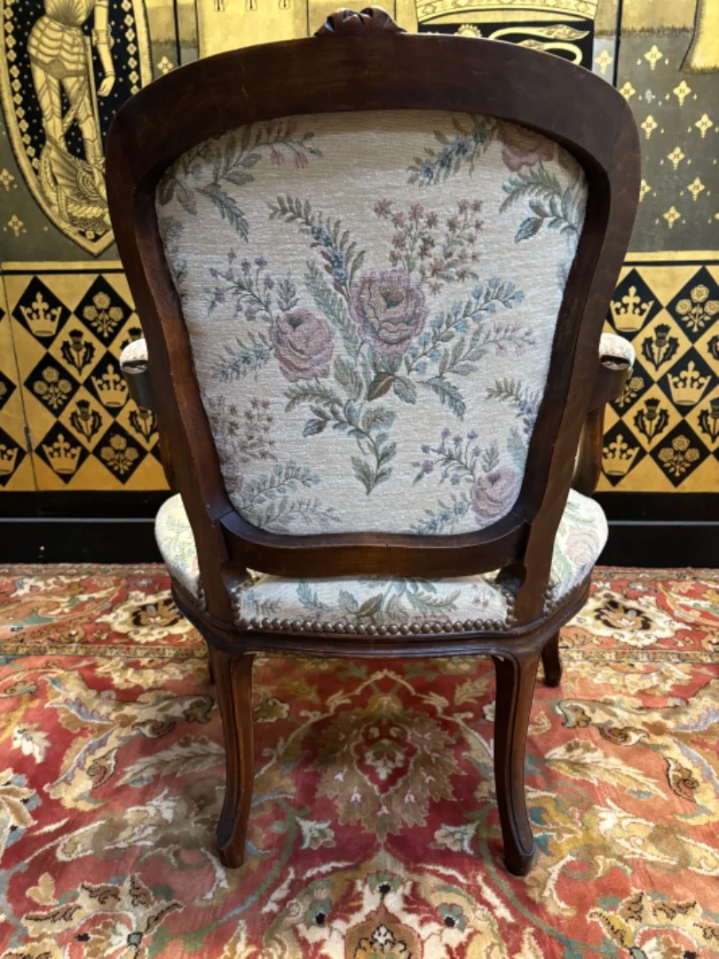 PAAR STOELEN IN LOUIS XV-STIJL