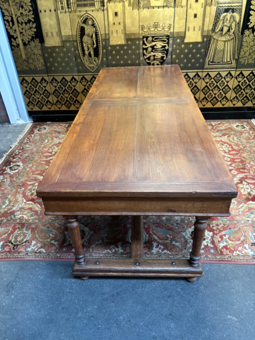 Table à manger de ferme de style haute époque Louis XIII