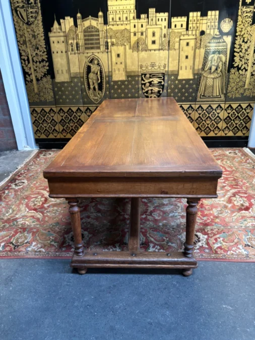 Table à manger de ferme de style haute époque Louis XIII
