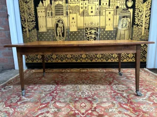 FARMHOUSE TABLE