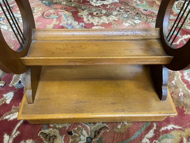 Paire de tables de chevets LYRE