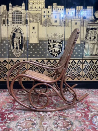 Rocking-chair en bois courbé THONET
