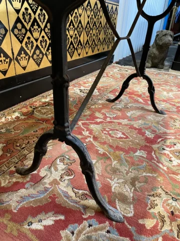 MESA DE BISTRÓ