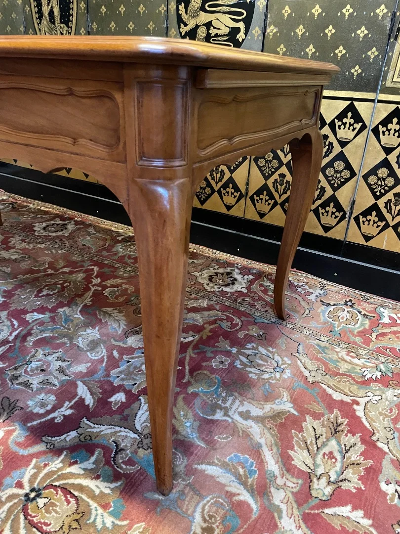 Louis XV style bureau plat in blond mahogany