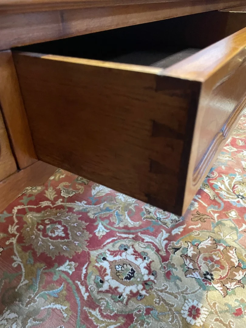 Louis XV style bureau plat in blond mahogany
