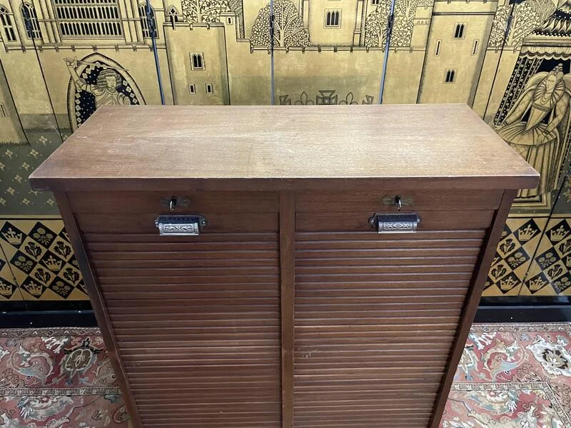 Meuble classeur à rideaux de notaires