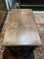 Table - Bureau de style Louis XIII