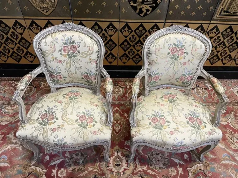 Pair of Louis XV style cabriolet armchairs
