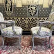 Paire de fauteuils cabriolets de style Louis XV
