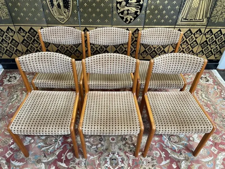 Suite de 6 chaises 1970 Baumann