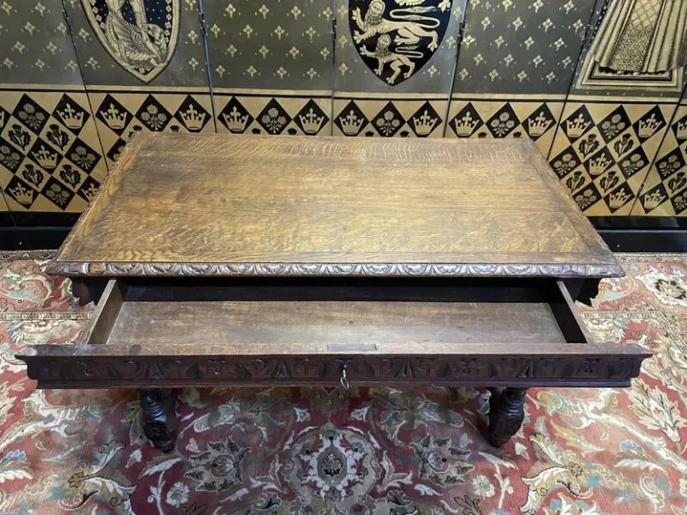 Console - Bureau plat de style Louis XIII