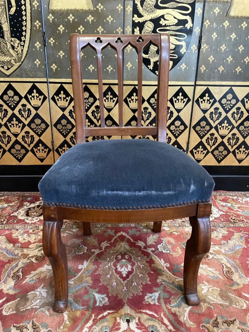 Suite de 6 chaises époque Restauration