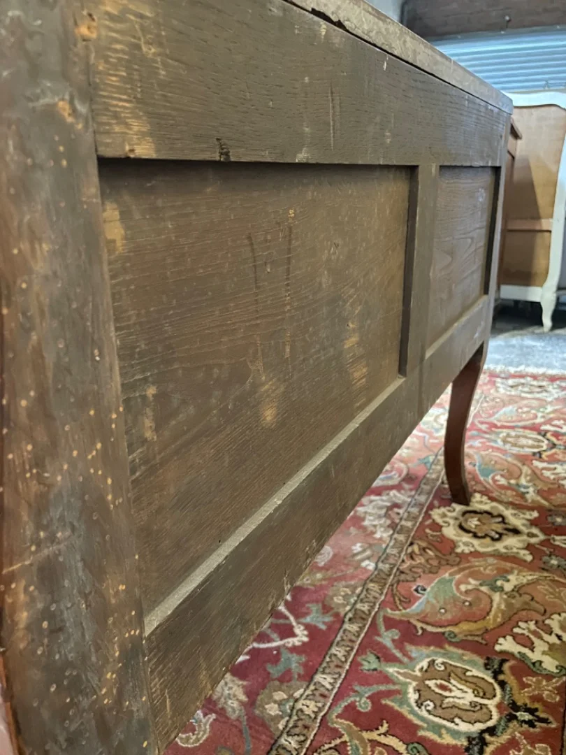 Louis XV style marquetry chest of drawers