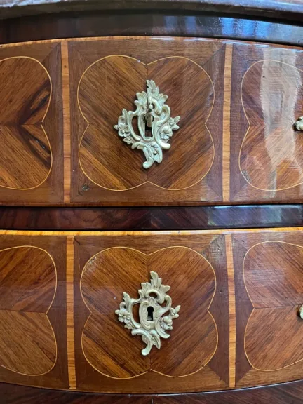 Louis XV style marquetry chest of drawers