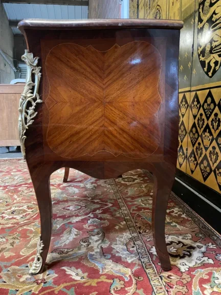 Louis XV style marquetry chest of drawers