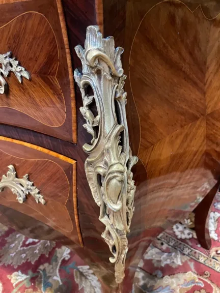 Louis XV style marquetry chest of drawers