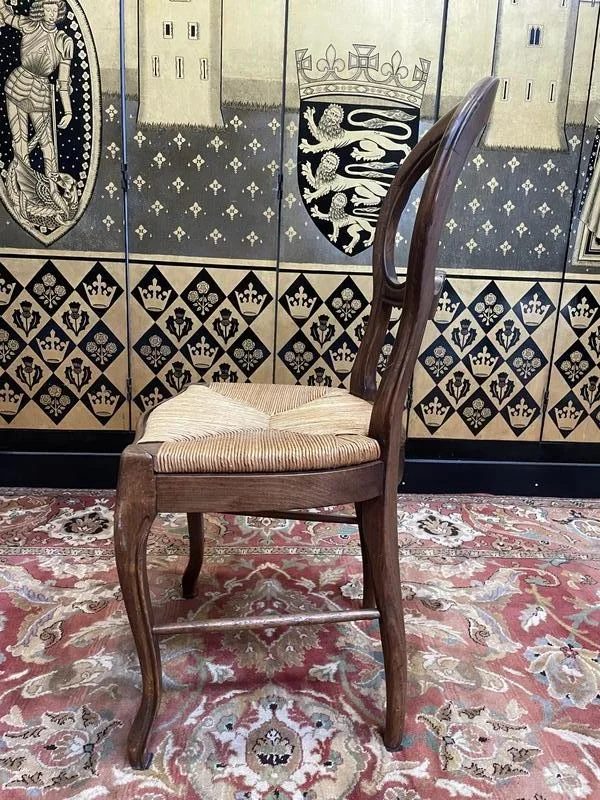 Suite de 6 chaises de style Louis Philippe paillées