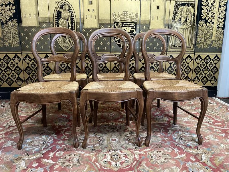 Suite de 6 chaises de style Louis Philippe paillées