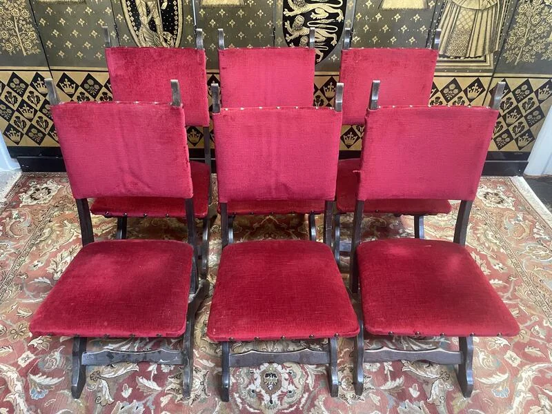 Suite de 6 chaises piètement X chêne