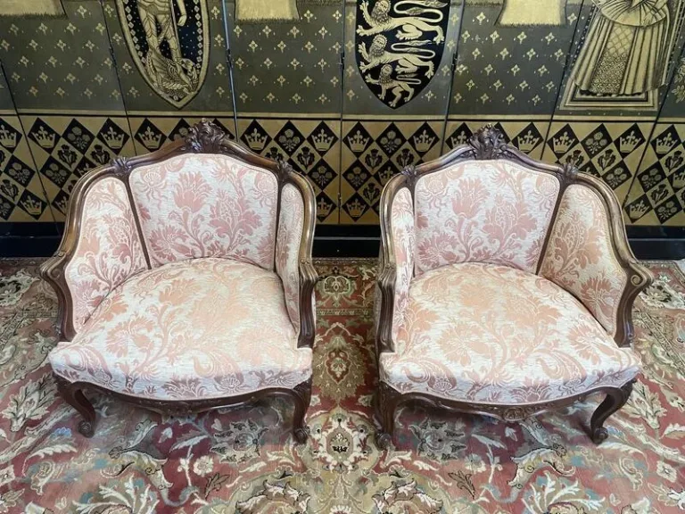 Pair of Louis XV armchairs - Rocailles