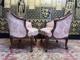 Paire de fauteuils Louis XV - Rocailles