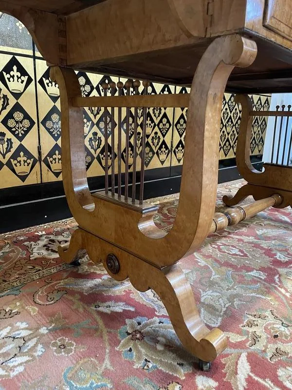 Bureau Lyre de style Charles X