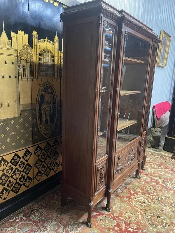 Bibliothèque vitrine de style Empire en acajou