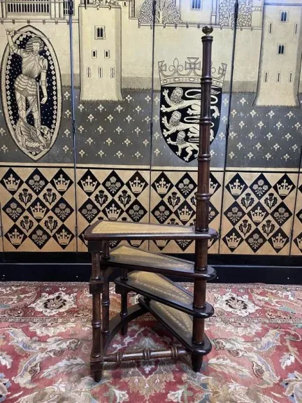 English library stepladder