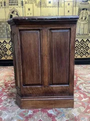 Louis XIV oak hunting buffet