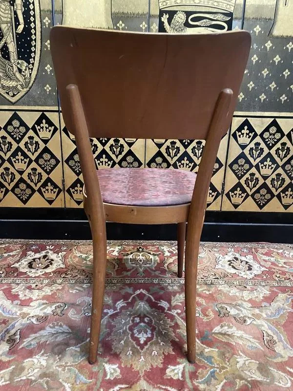 Suite de 9 chaises de bistrot Baumann