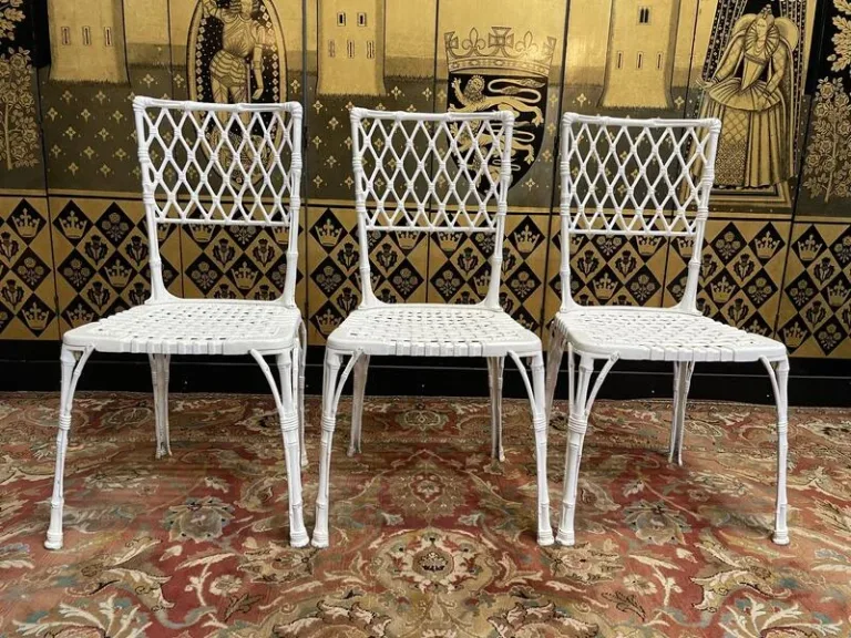 Iron garden table and 3 chairs