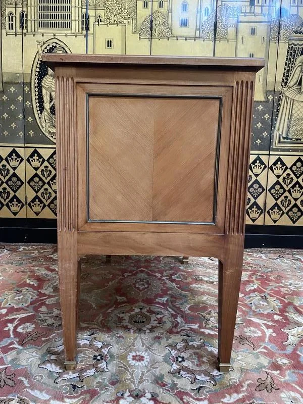 Louis XVI-Directoire style chest of drawers