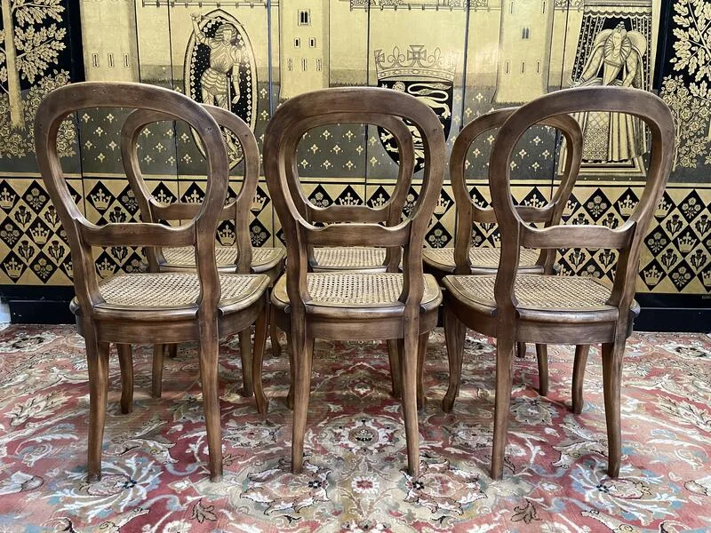 Suite de 6 chaises cannées Louis Philippe