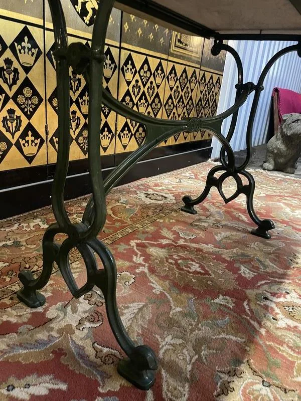 Table de bistrot Art Nouveau en marbre