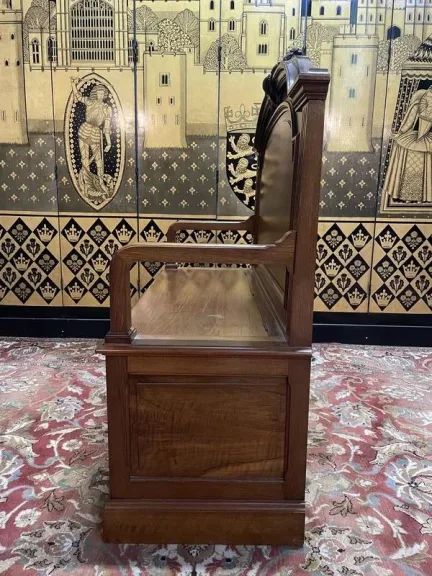 Oak storage bench in Napoleon III walnut