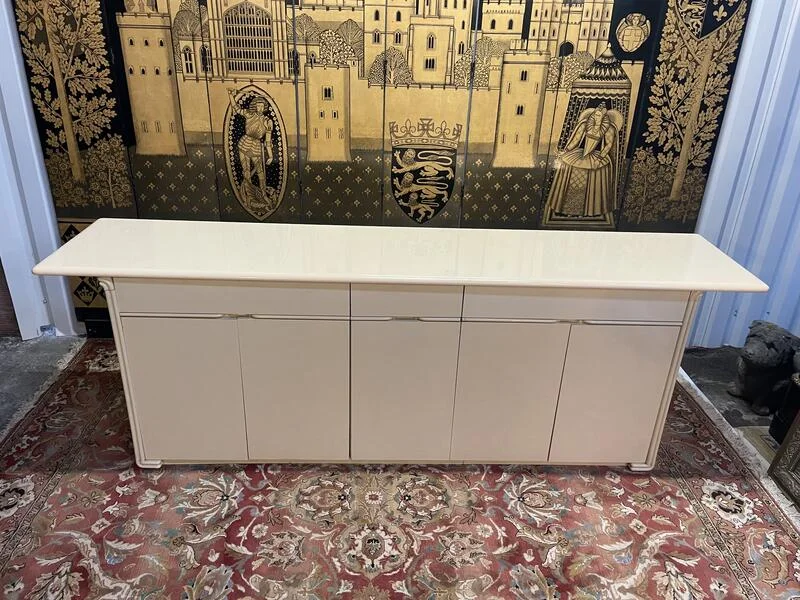 Enfilade - Buffet 1970 en laqué beige