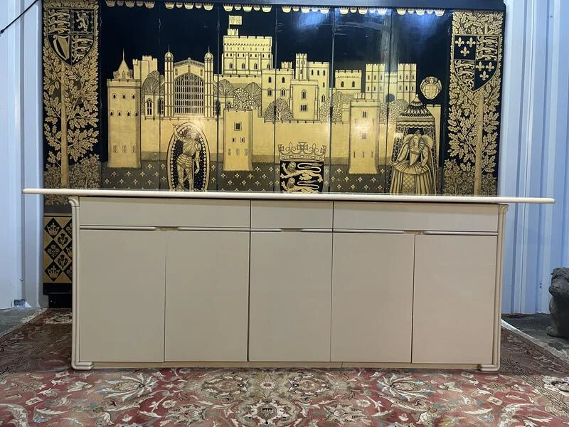 Enfilade - Buffet 1970 en laqué beige