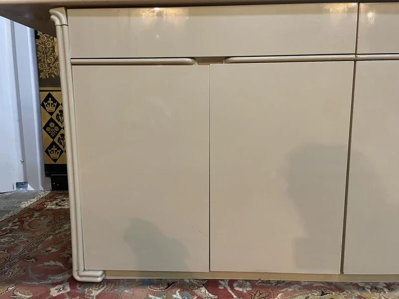 Enfilade - Buffet 1970 en laqué beige