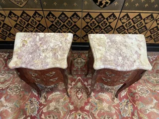 Pair of Louis XV style marquetry bedside tables - Transition